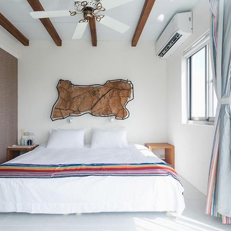 Tropical Low Boundary B&B Donghe Extérieur photo