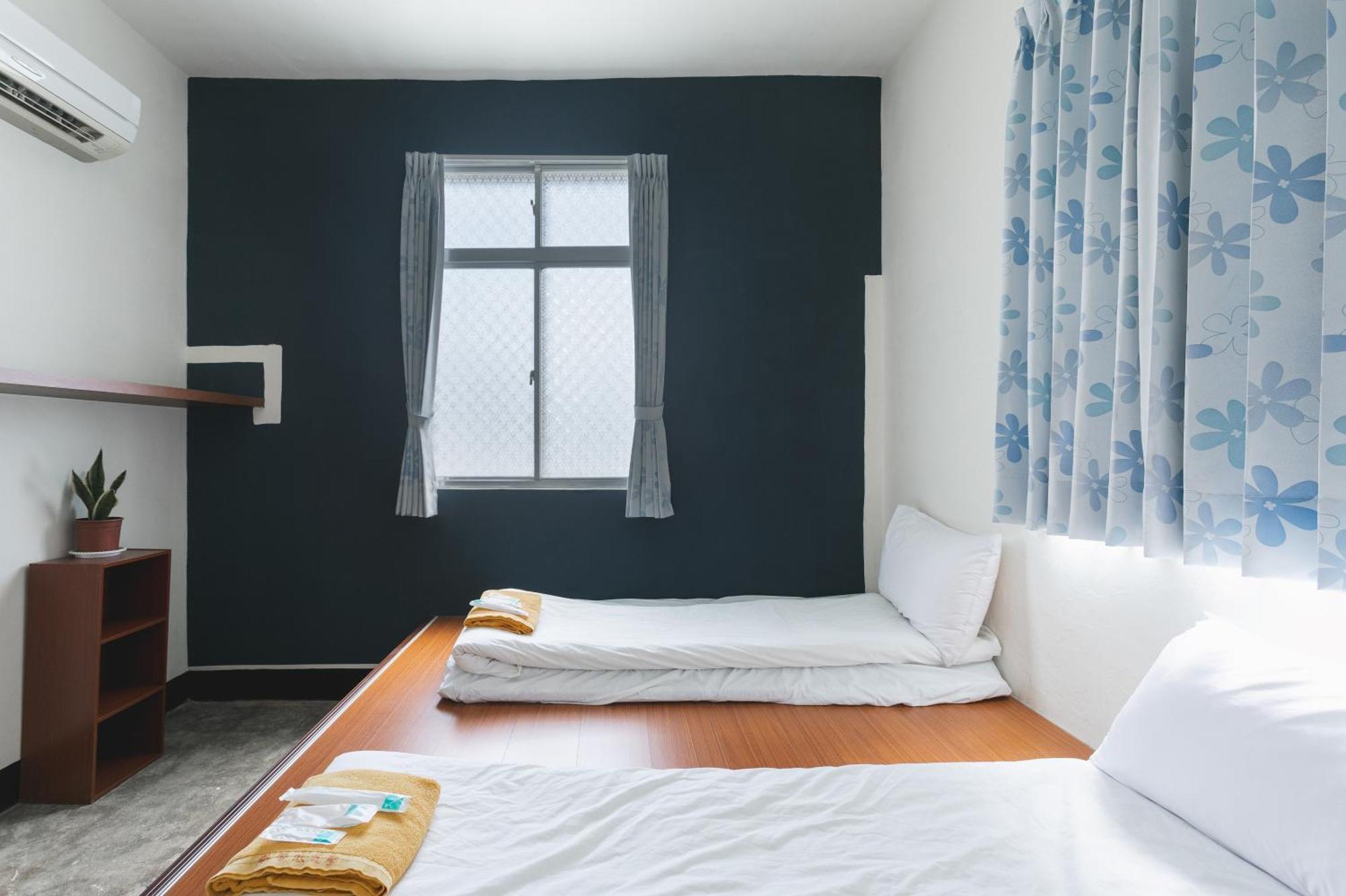 Tropical Low Boundary B&B Donghe Extérieur photo