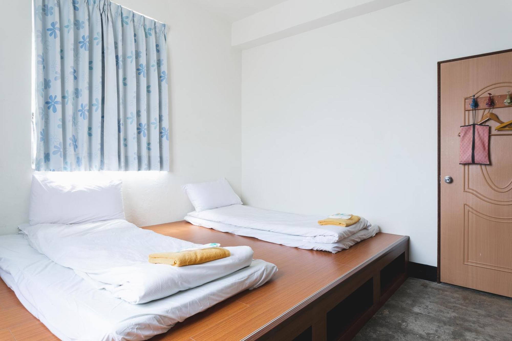Tropical Low Boundary B&B Donghe Extérieur photo
