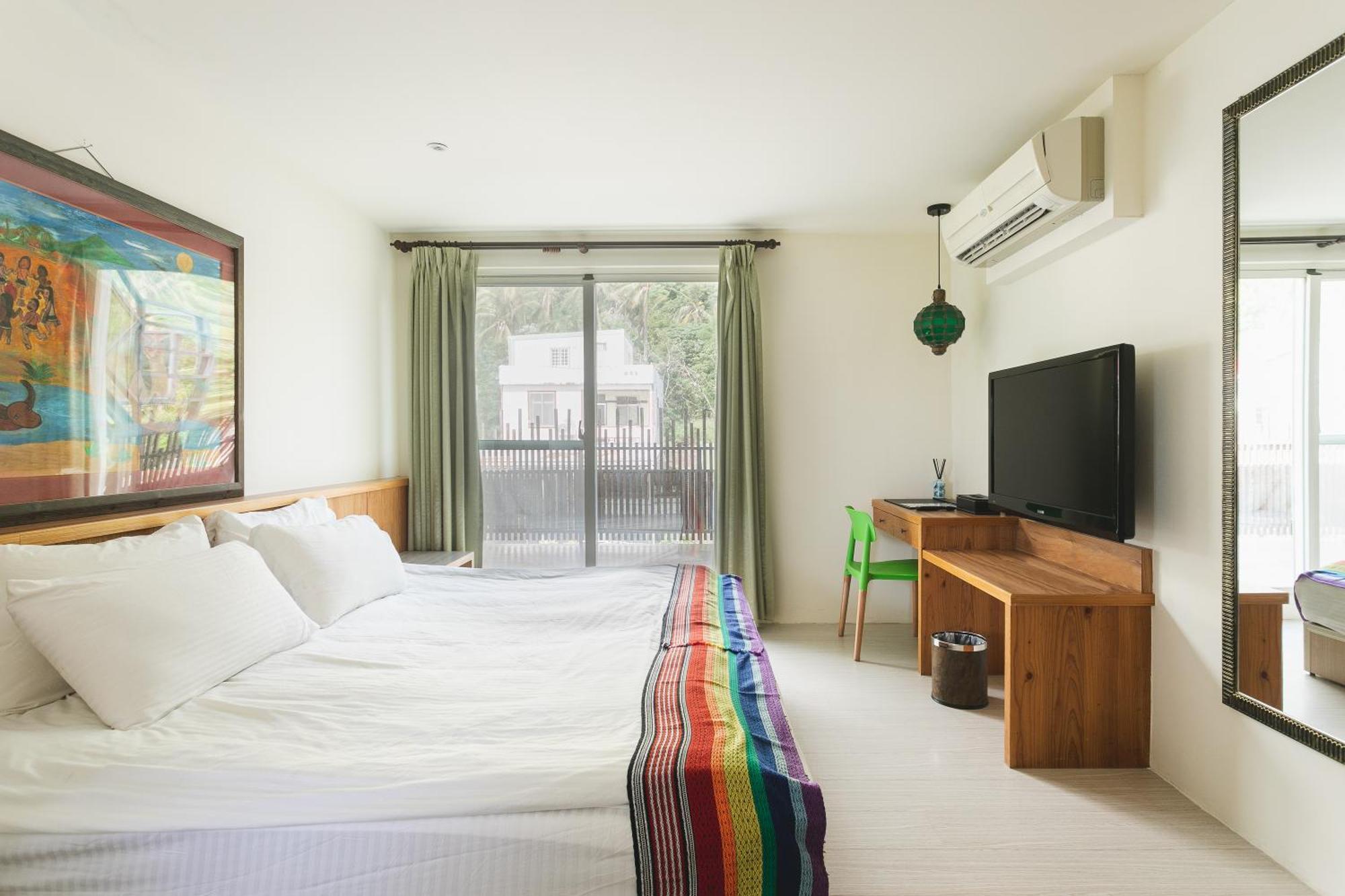 Tropical Low Boundary B&B Donghe Extérieur photo